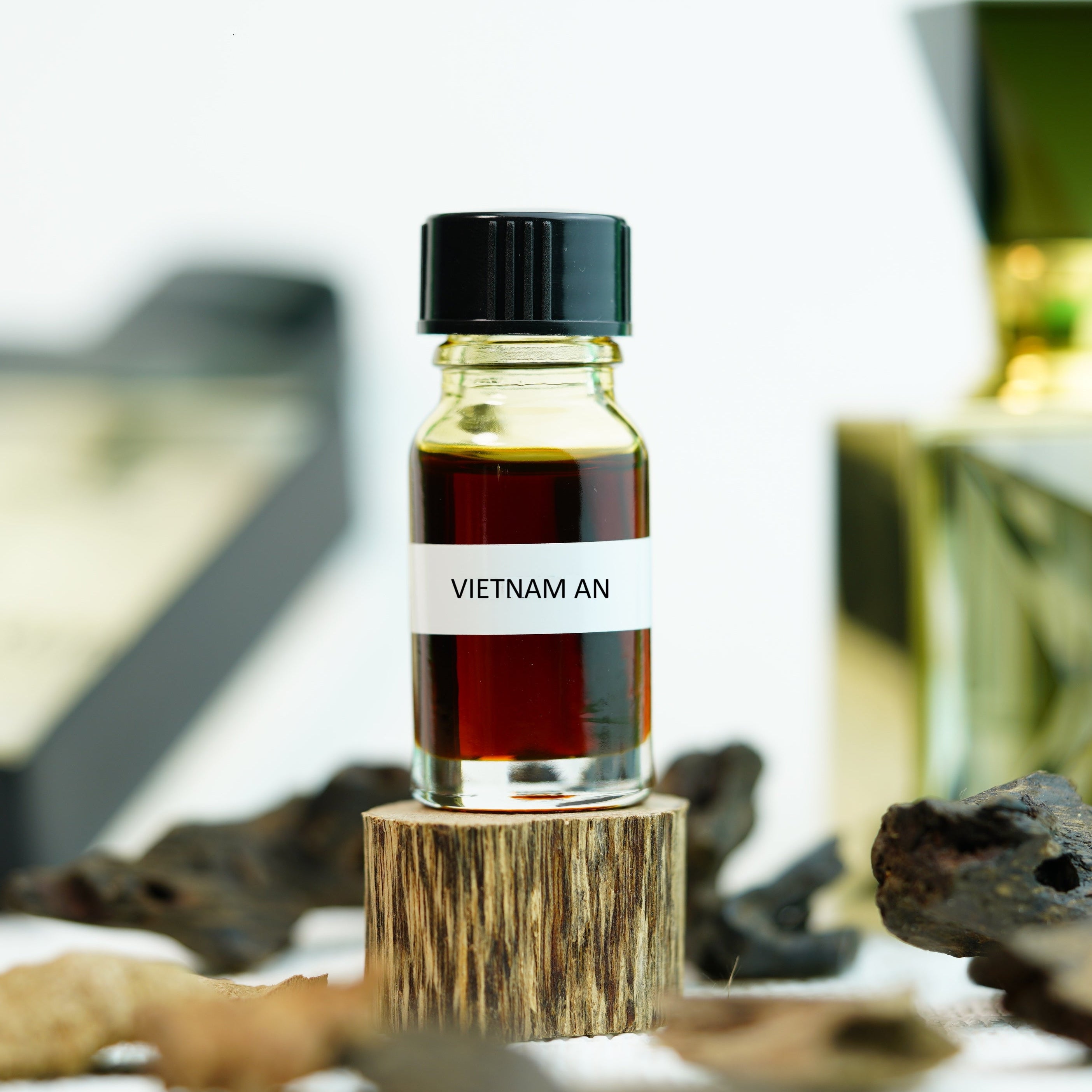 Limited Oud Discovery Set (7 x 1.5 ml)